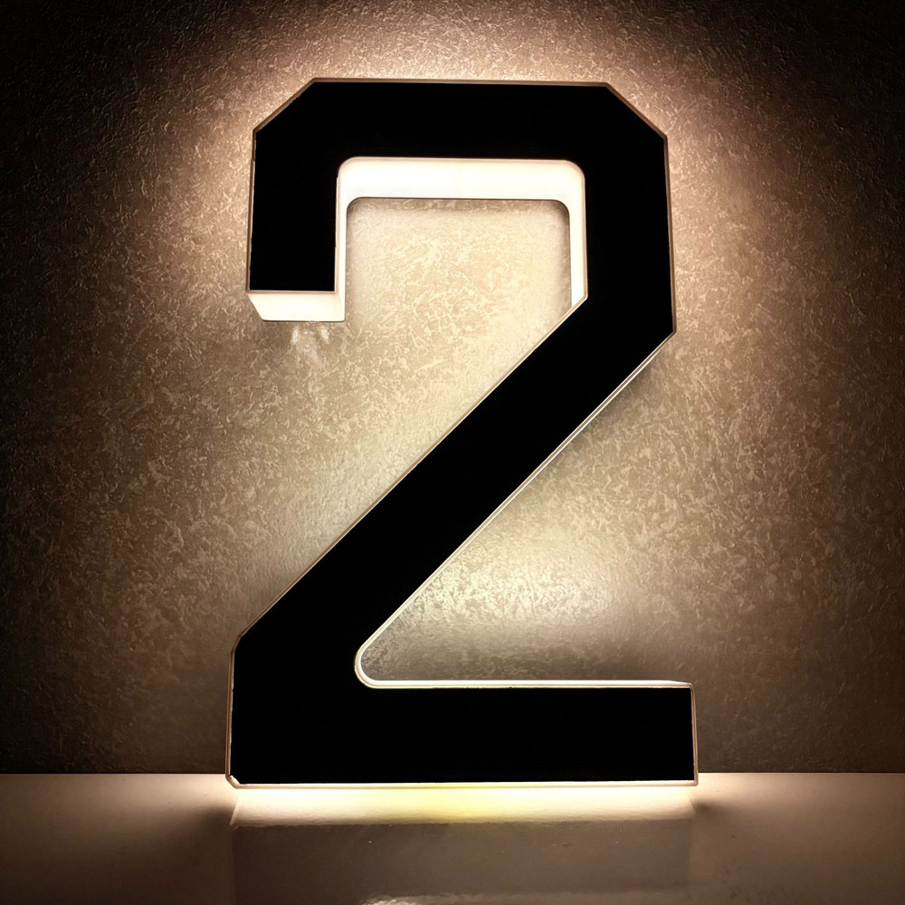 12CM Solar-Powered Outdoor Hou - огляд і ціна Outdoor Power Number